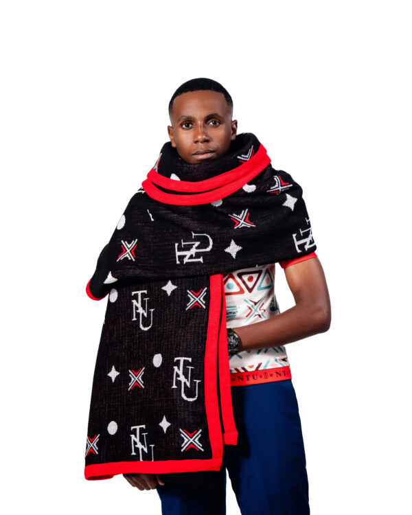 NTU Ityali - The Shawl (Black Knit)