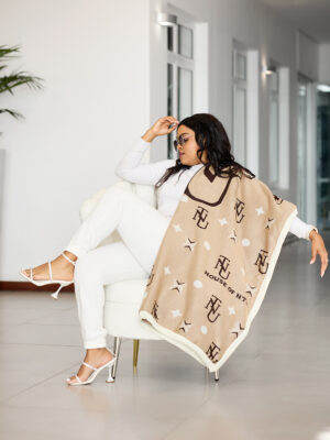 NTU Ityali - The Shawl (Biscuit Knit)